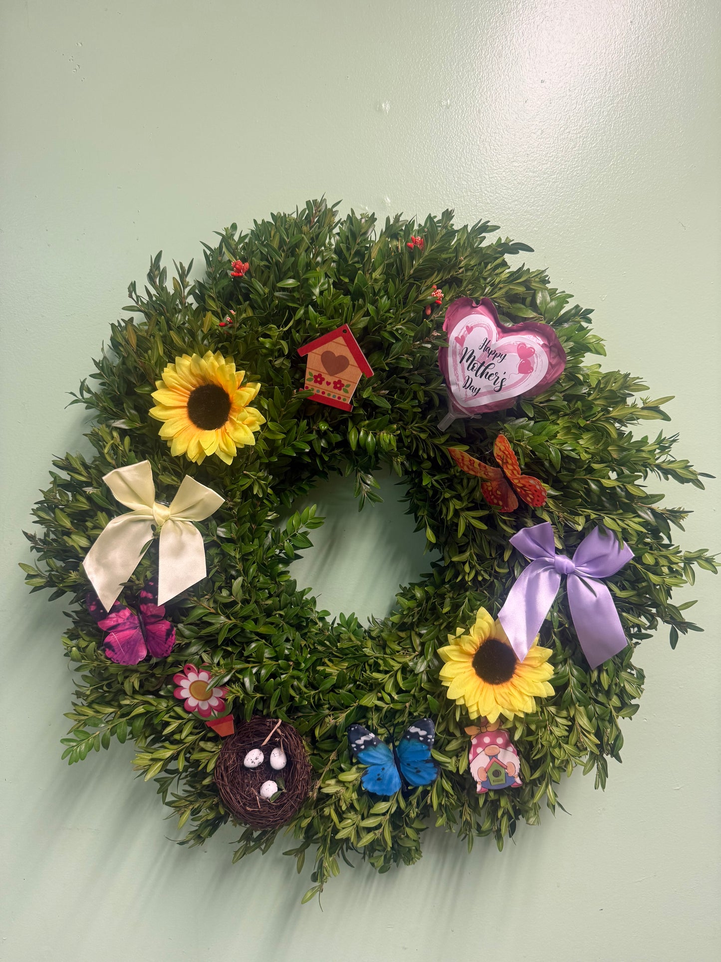 Large Real Decorated Boxwood Wreath