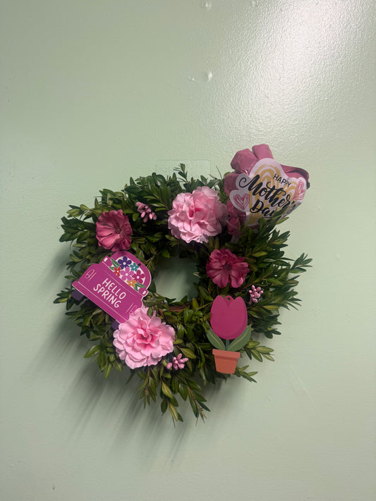 Mini Real Decorated Boxwood Wreath